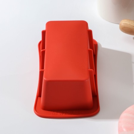 Baking uniform “Bread”, silicone, 16.7 × 8.5 × 4.8 cm (intra -sizes 14 × 6.5 × 4.8 cm), Mix color-2