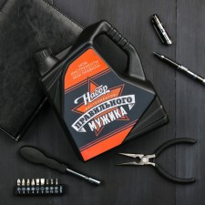 A set of tools in the canister of the “Correct Man”, 21 in 1