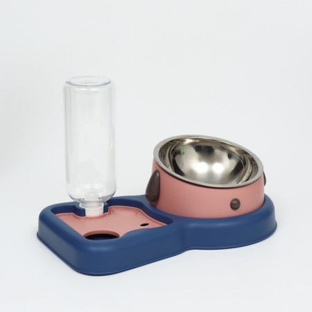 A stainless steel bowl with a 500 ml.