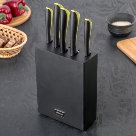 A set of kitchen knives Jana, 6 objects: blade 9 cm, 12 cm, 20 cm, 20 cm, 20 cm, with a universal block