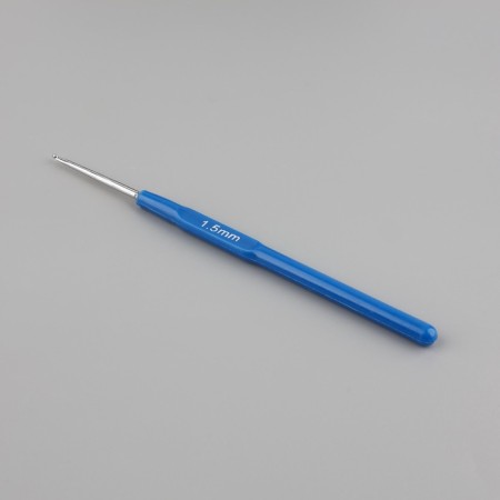 Knitting hook, with a plastic handle, d = 1.5 mm, 13.5 cm, blue color-1