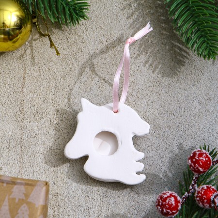 A set of Christmas tree decorations for coloring 4 pcs. "Unicorns" with a suspension, brush-2