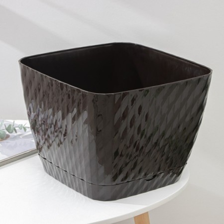 Pot with the pallet "Classic", 15 l, chocolate color