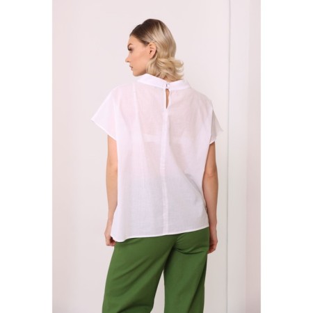 Female blouse, size 42-4