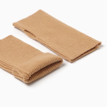 Female mittens minku, sandy color, 18 cm-1