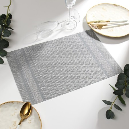 Napkin on the table of the share, centered, 45*30cm-1