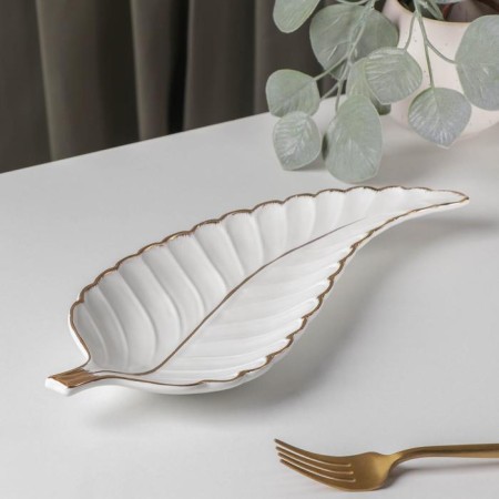 Ceramic serving dish "Rapsodia. Sheet ", 29 × 12 × 2.5 cm, white color-1
