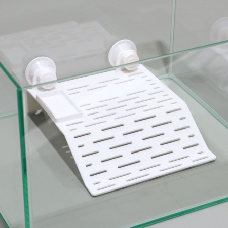 Bridge for turtles is large, on suction cups, 21.5 x 17.5 x 4 cm-3