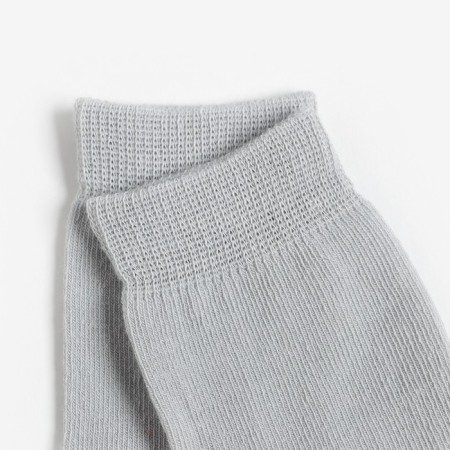 Noski children, the color is light gray, size 16-18-2