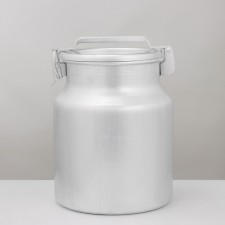 Aluminum can, 18 l, with a lid