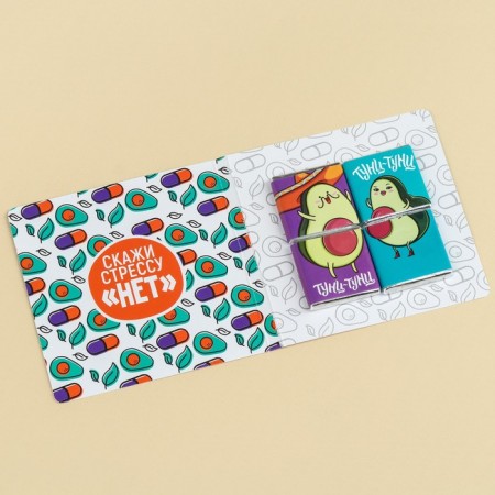 Гифтбокс «Анти-стресс форте»: чай 50 г., термостакан 350 мл., драже 80 г., шоколад 4 шт. х 5 г., леденец 15 г.-6