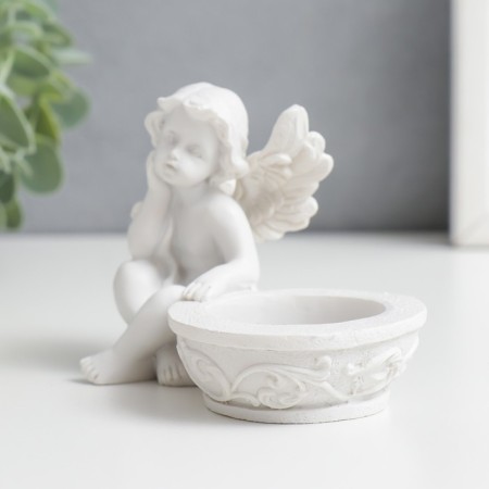 Snowel Angel in thought-3