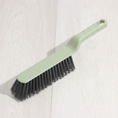 Brush-clutch plastic shares, working part 18 cm, 31 × 3.5 cm