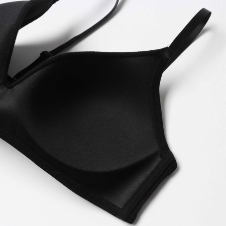Women's bra, black color, size 75c-4
