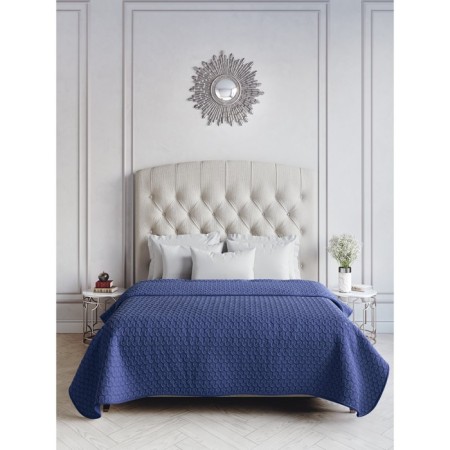 Bedspread, size 200x200 cm