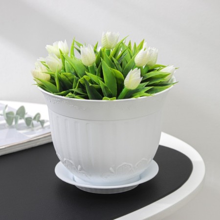 Pot with the pallet "Angara", 1.5 l, the color is white