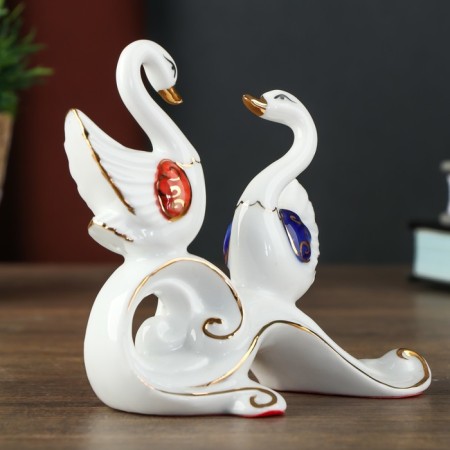 Souvenir Ceramics "2 white swan on the blue wave" mix 10.6x5x11 cm-3