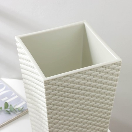 Kashpo for flowers with a “rattan” insert, insert 4.9 l, white color-1