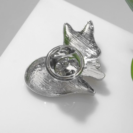 Icon "Fox", white-orange color in silver-2