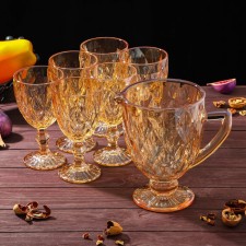 Set for drinks made of glass 
