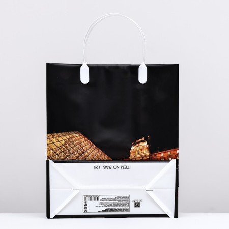 Package "Evening Louvre", soft plastic, 26 x 23 cm, 110 μm-1