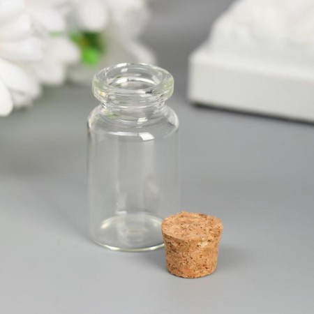 Decor for creativity Glass "A bottle with a cork" 4x2x2 cm-1