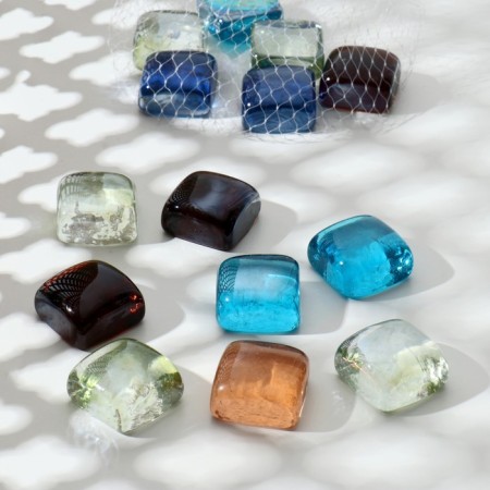 Glass Decor (250 gr) 2.3x2.3cm ice floes, mix