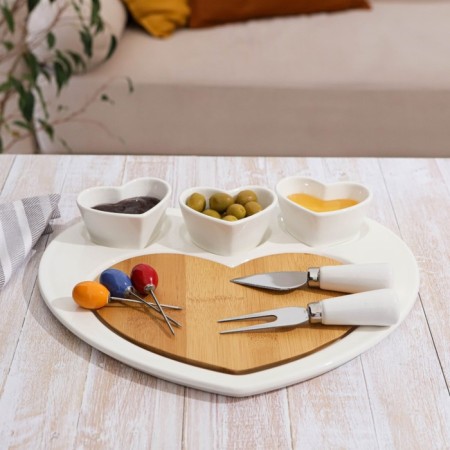 Ceramic dish for serving "Estete. Heart ”, 8 objects: 3 saucers 8 × 6 × 4 cm, 3 skewers, knife, fork, white color