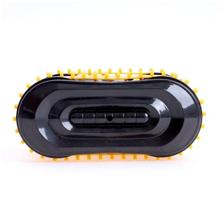 The radio-controlled machine “Atom”, works on the battery, the color of the yellow-1