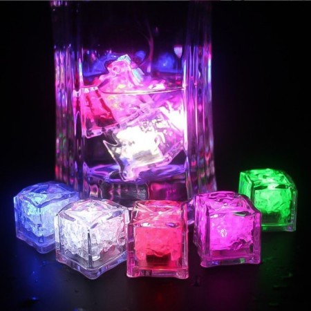 A water nightster "Ice" LED from 3XAG3 batteries of 2.6x2.6x2.7cm-9