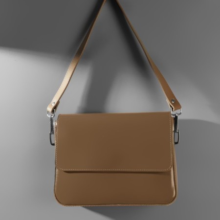 Handle for a bag, with carbines, 60 × 2 cm, the color is light brown-3