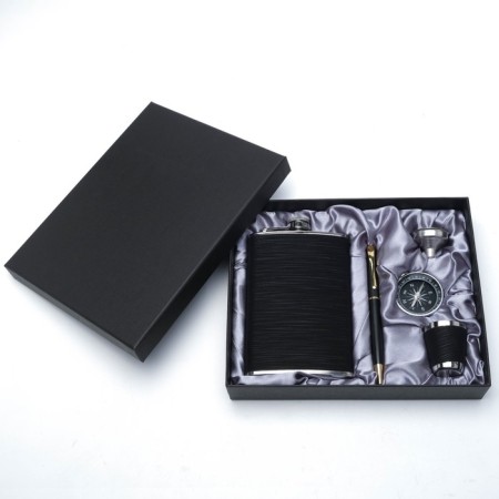 Gift set 5 in 1: Flaw 270 ml, keychain with compass, funnel, glass, 18 x 23