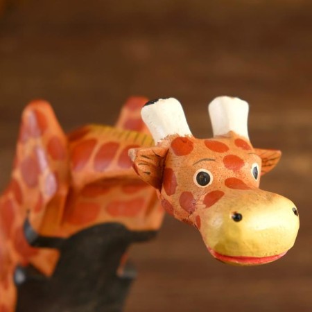 The souvenir tree "Giraffe Styop is peeping" 24x17x7 cm-1
