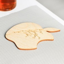 Hot Apple Hot, 8.5 × 10 cm
