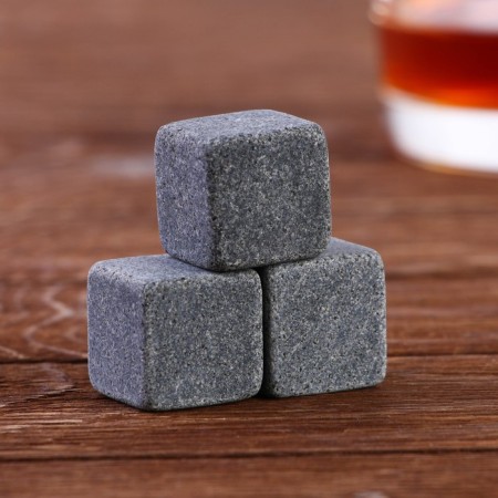 Jackpot whiskey stones, 3 pcs-1