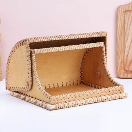 Khlebnitsy "Swan", 28 × 22 × 15 cm, birch bark-1