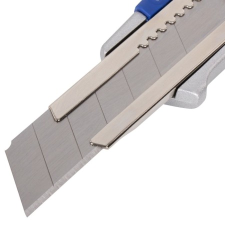 Universal knife Brauberg Professional, metal case, autofixer, 25 mm-3