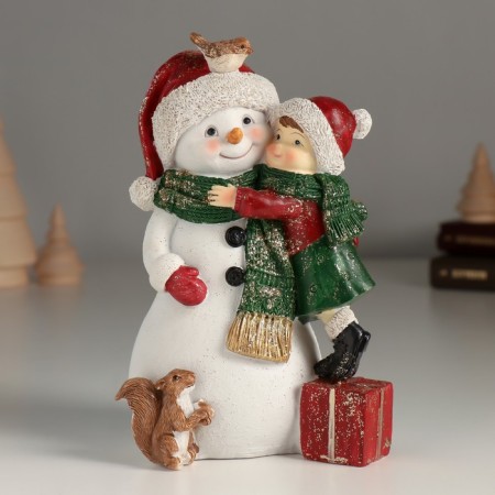 Polystone souvenir "Baby with a friendly snowman" 10x8.5x15.5 cm