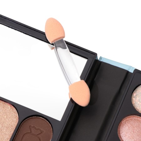 A set of decorative cosmetics (highlighter, blush, glitter, eye shadow, lipstick)-5