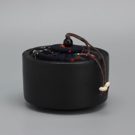 Aromatic candle "Soy Wax", passion, black, 9x9 cm-5