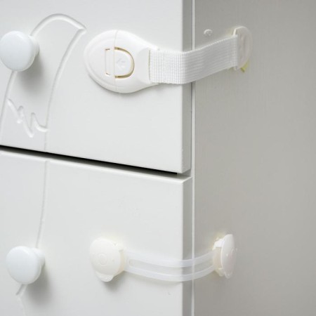 Set, 3 subjects: universal lock, 2 pcs., Label for retractable cabinets-1