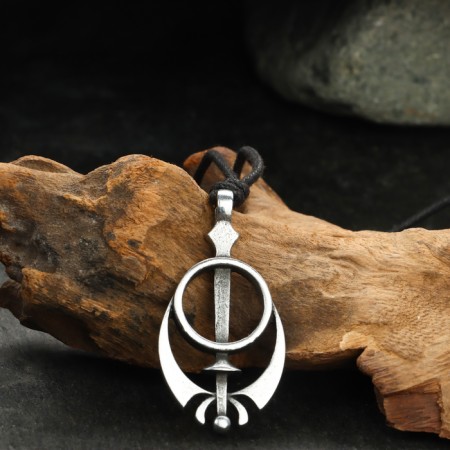 Protective amulet "Khand", 25x42mm, metal