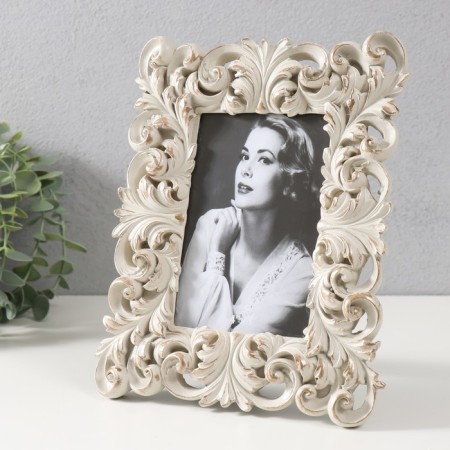 Photo frame Polystone 10x15 cm "Sprawl leaves" white with a patina 23.2x18.4x2 cm-1