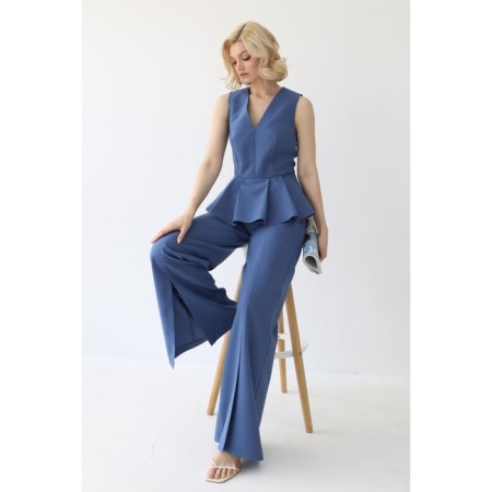 Pants with cuts on the bottom, size 48