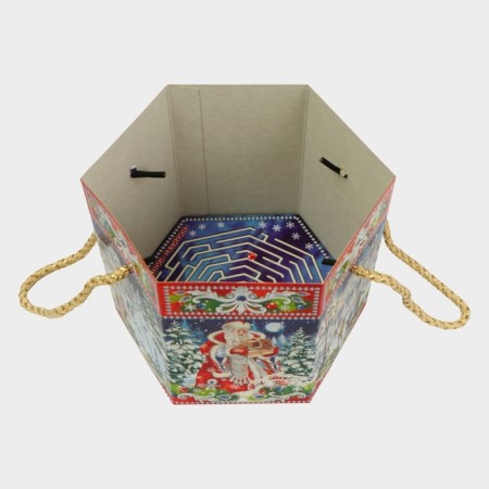 Gift box "on the rink" 18 x 18 x 14 cm-3