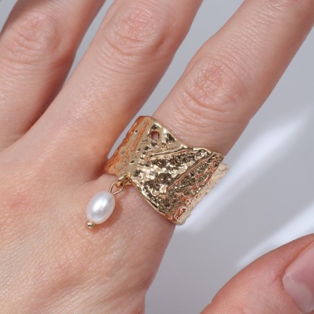 Ring "crumpled lines" with bead, white color in gold, dimensionless-2
