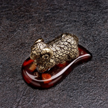 Souvenir "Baran Cash", Brass, Amber-3