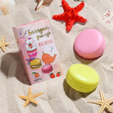 A set of two lip balms "strawberries", "peach"