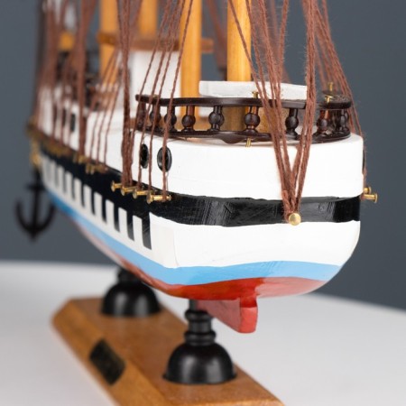The ship souvenir medium "Victory", sides of a tricolor, white sails, 32 x 32.5 x 7 cm-3