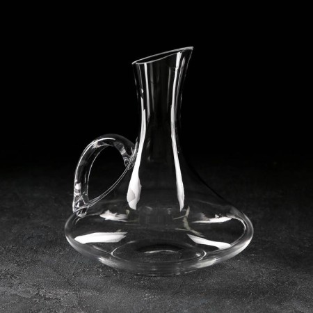 Glass decanter with a Merlo handle, 1.9 liters-1